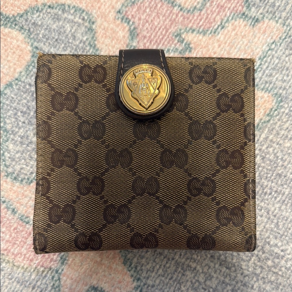 Gucci Wallet with Iconic Monogram
